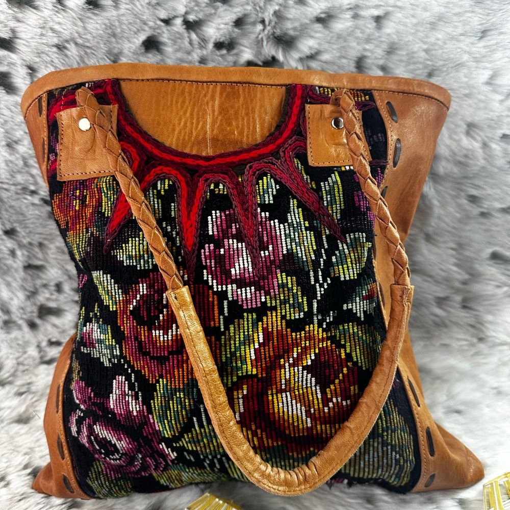 Altiplano recycled material leather tote. Euc - Picture 2 of 6